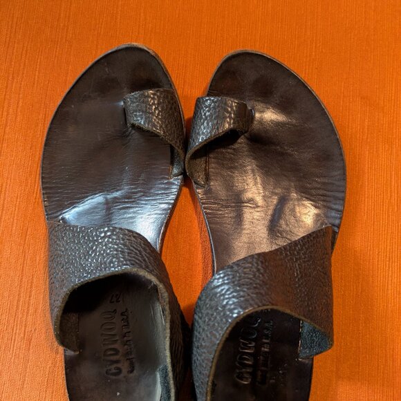 CYDWOQ Hilary sandal thong black size 37 (6-7) - Picture 2 of 5